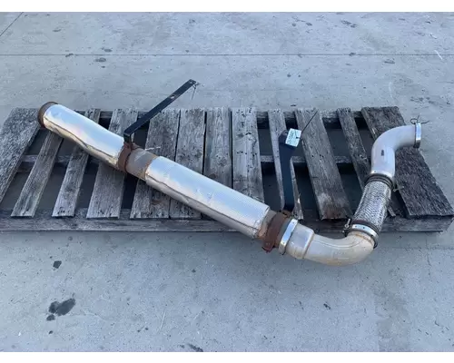 FREIGHTLINER Columbia Exhaust & Muffler