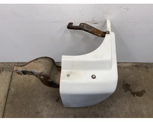 FREIGHTLINER Columbia Fender Extension