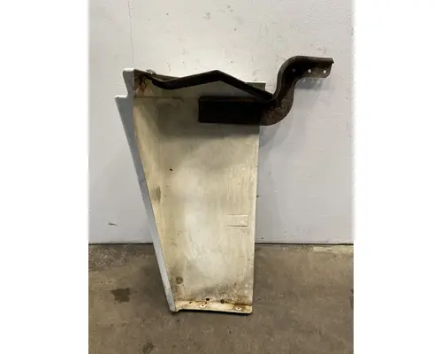 FREIGHTLINER Columbia Fender Extension