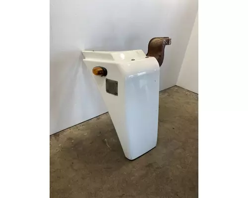 FREIGHTLINER Columbia Fender Extension