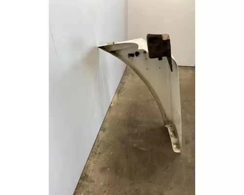 FREIGHTLINER Columbia Fender Extension