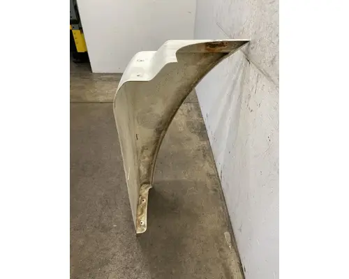 FREIGHTLINER Columbia Fender Extension