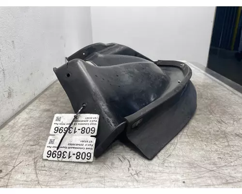 FREIGHTLINER Columbia Fender Extension