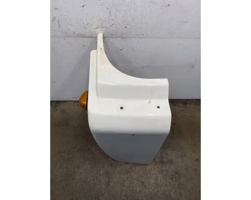 FREIGHTLINER Columbia Fender Extension