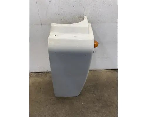 FREIGHTLINER Columbia Fender Extension