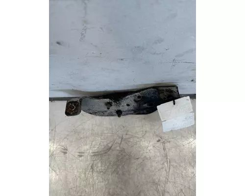 FREIGHTLINER Columbia Frame HornBumper Mount