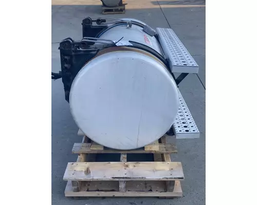 FREIGHTLINER Columbia Fuel Tank