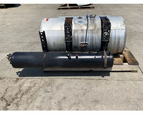 FREIGHTLINER Columbia Fuel Tank
