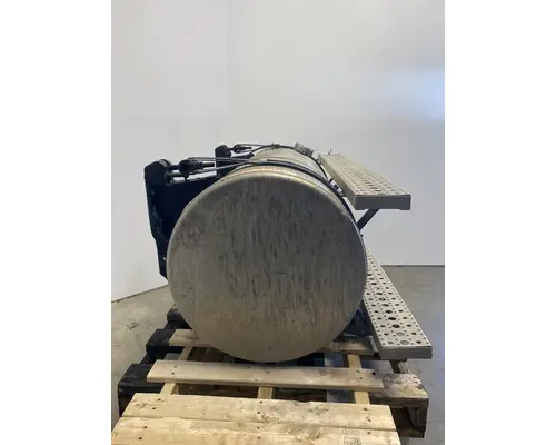 FREIGHTLINER Columbia Fuel Tank