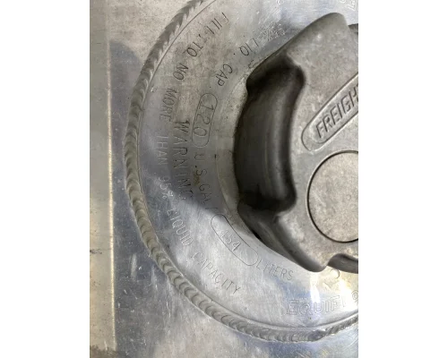 FREIGHTLINER Columbia Fuel Tank