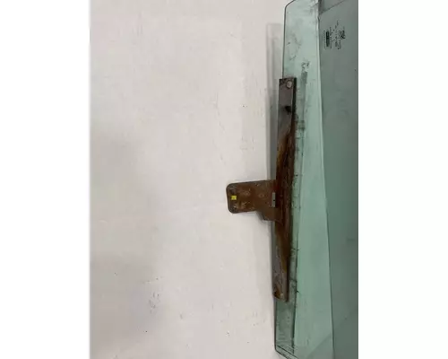 FREIGHTLINER Columbia Glass