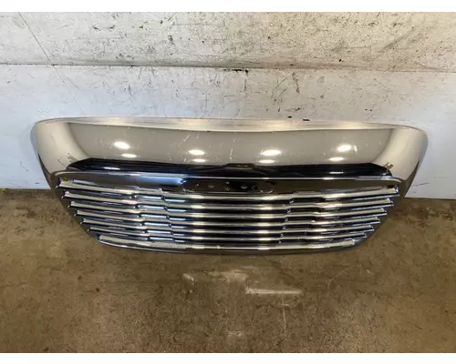 FREIGHTLINER Columbia Grille