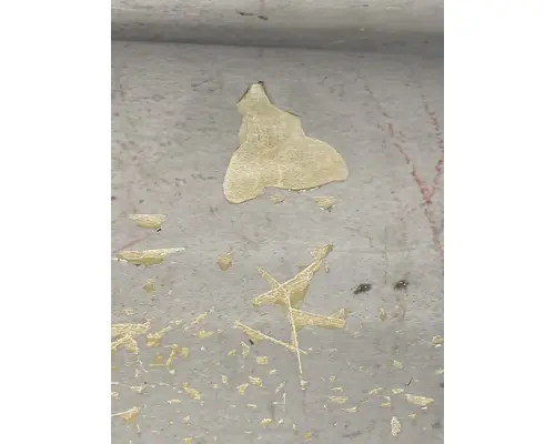 FREIGHTLINER Columbia Grille