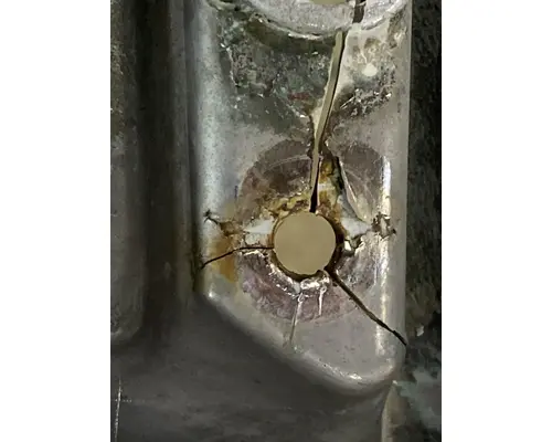 FREIGHTLINER Columbia Grille