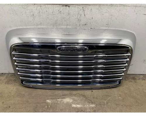 FREIGHTLINER Columbia Grille