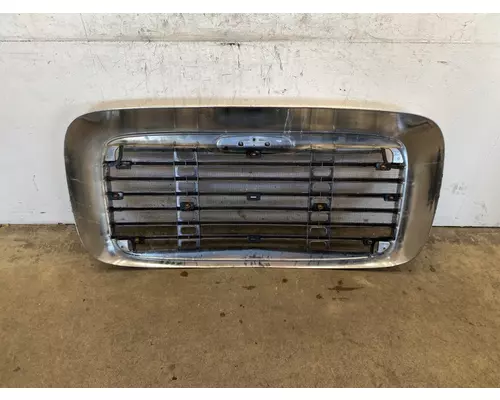 FREIGHTLINER Columbia Grille
