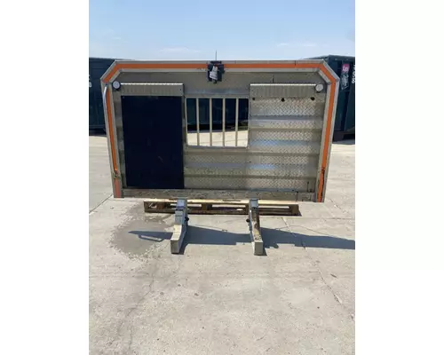 FREIGHTLINER Columbia Headache Rack