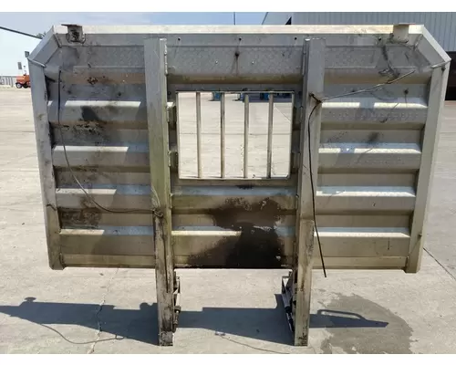 FREIGHTLINER Columbia Headache Rack