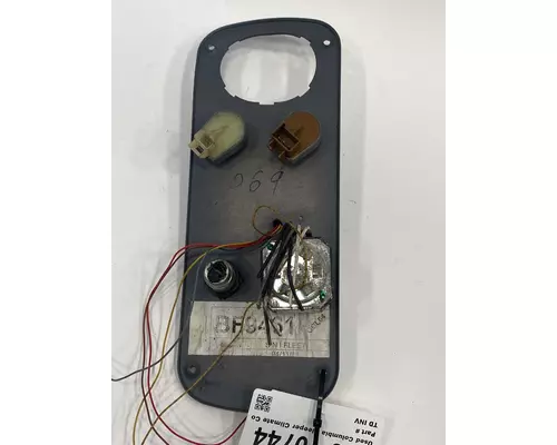 FREIGHTLINER Columbia Heater or Air Conditioner Parts, Misc.