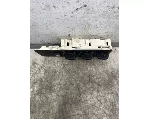 FREIGHTLINER Columbia Heater or Air Conditioner Parts, Misc.