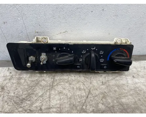 FREIGHTLINER Columbia Heater or Air Conditioner Parts, Misc.