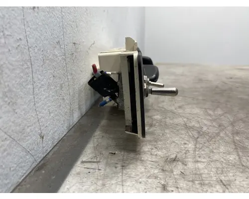 FREIGHTLINER Columbia Heater or Air Conditioner Parts, Misc.