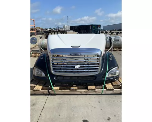 FREIGHTLINER Columbia Hood