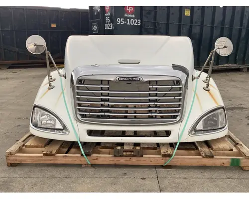 FREIGHTLINER Columbia Hood