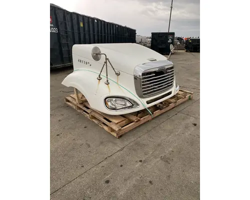 FREIGHTLINER Columbia Hood