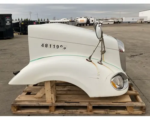 FREIGHTLINER Columbia Hood