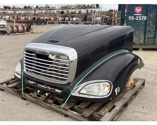 FREIGHTLINER Columbia Hood