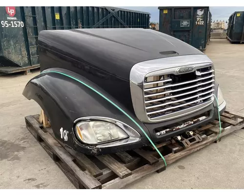 FREIGHTLINER Columbia Hood