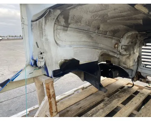 FREIGHTLINER Columbia Hood