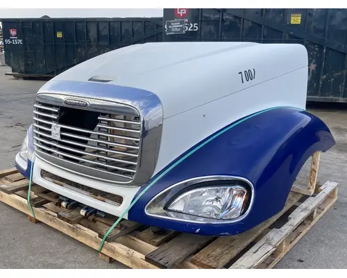 FREIGHTLINER Columbia Hood
