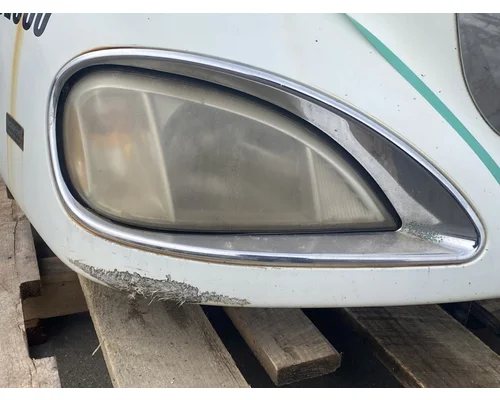 FREIGHTLINER Columbia Hood