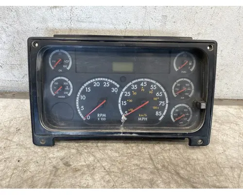 FREIGHTLINER Columbia Instrument Cluster