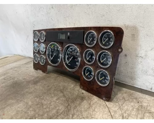 FREIGHTLINER Columbia Instrument Cluster