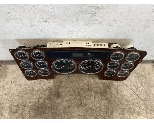 FREIGHTLINER Columbia Instrument Cluster