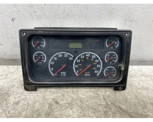 FREIGHTLINER Columbia Instrument Cluster
