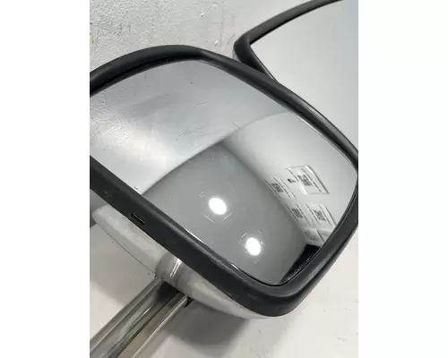 FREIGHTLINER Columbia Mirror (Side View)