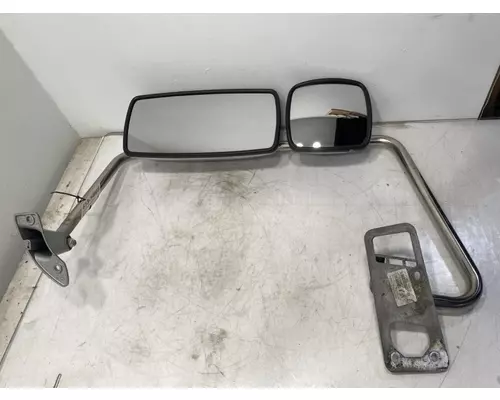 FREIGHTLINER Columbia Mirror (Side View)