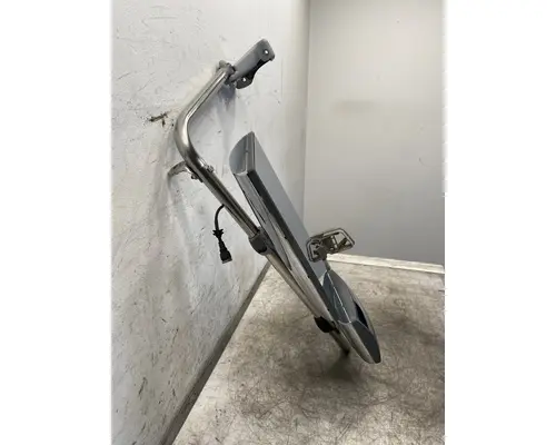 FREIGHTLINER Columbia Mirror (Side View)