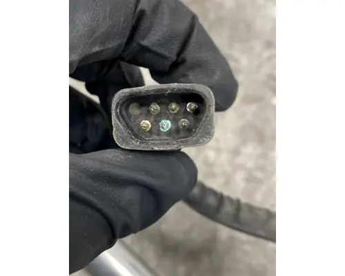 FREIGHTLINER Columbia Mirror (Side View)