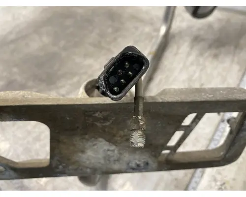 FREIGHTLINER Columbia Mirror (Side View)