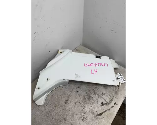 FREIGHTLINER Columbia Miscellaneous Parts