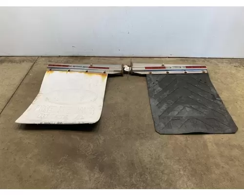 FREIGHTLINER Columbia Miscellaneous Parts