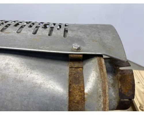 FREIGHTLINER Columbia Muffler