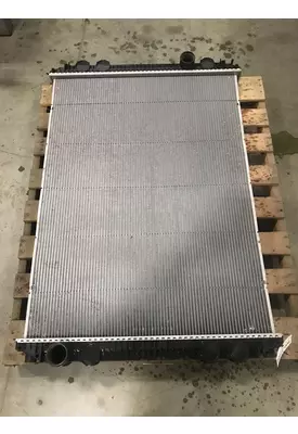 FREIGHTLINER Columbia Radiator