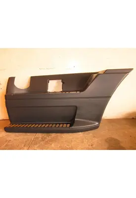 FREIGHTLINER Columbia Side Fairing