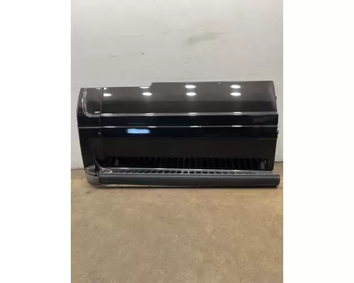 FREIGHTLINER Columbia Side Fairing